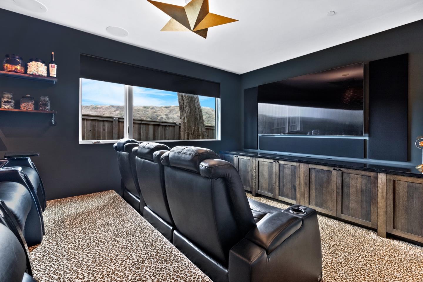 275 Davenport Landing Road