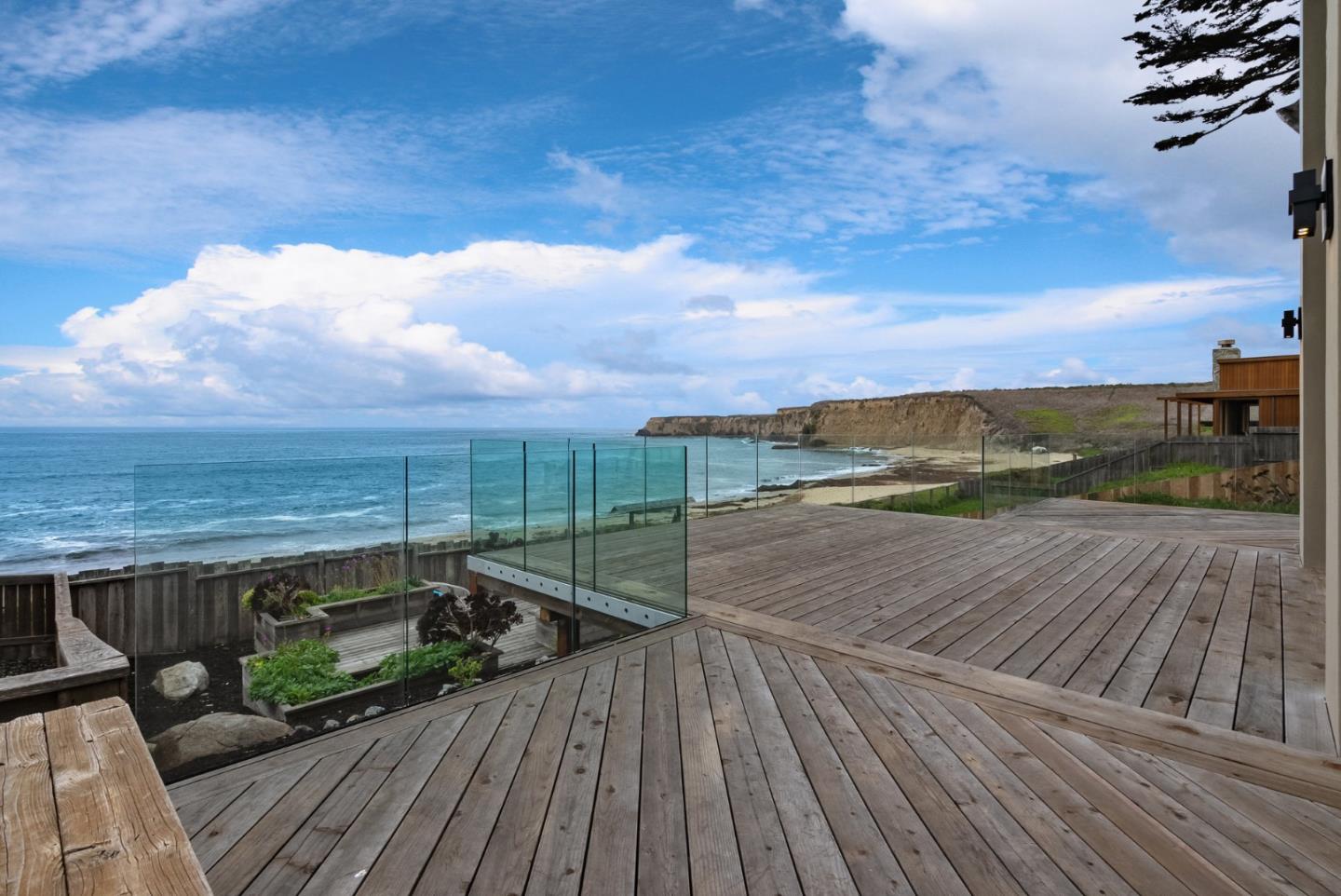 275 Davenport Landing Road