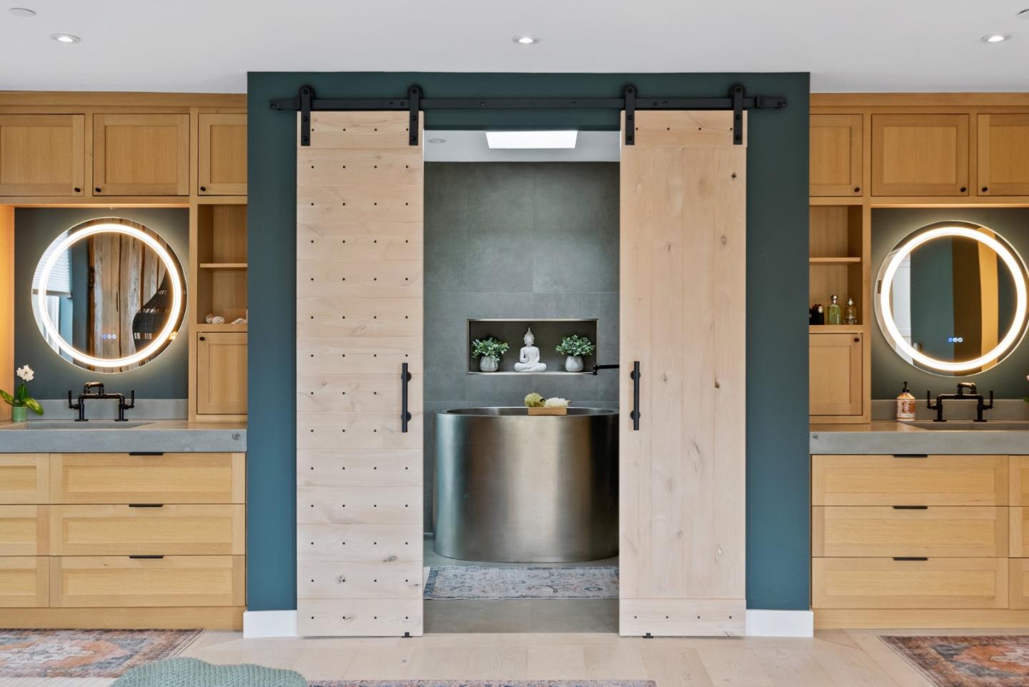 275 Davenport Landing Road