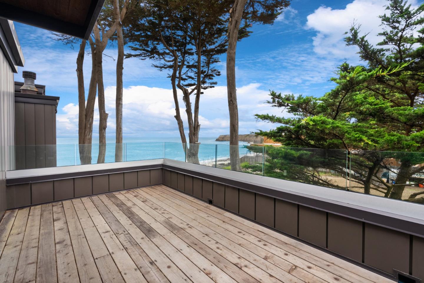 275 Davenport Landing Road