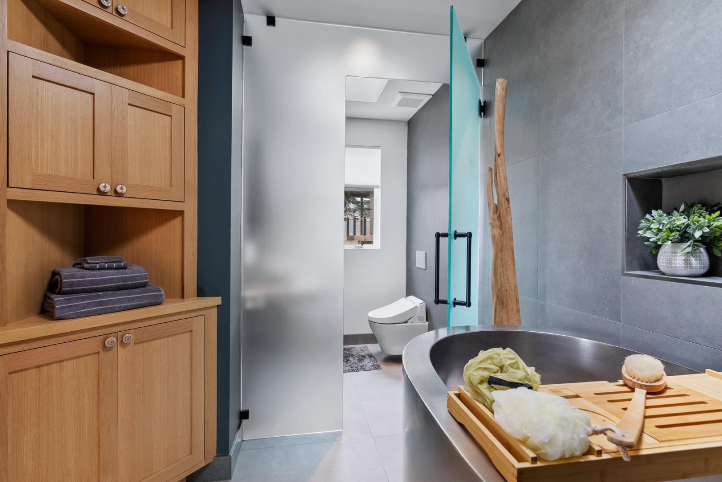 275 Davenport Landing Road