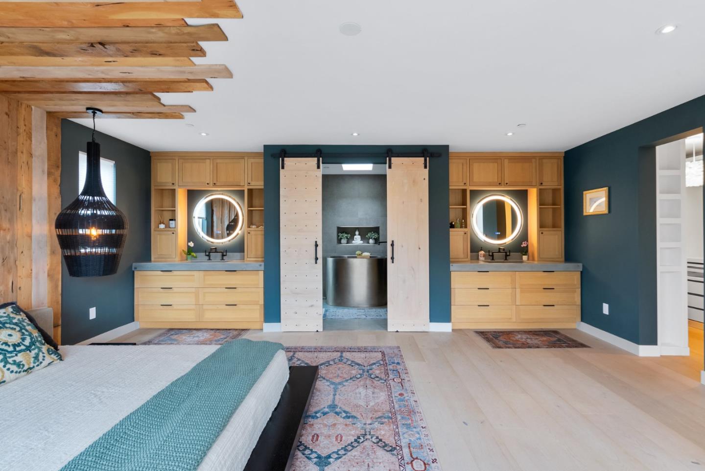 275 Davenport Landing Road