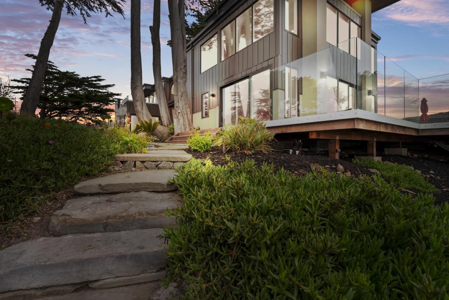 275 Davenport Landing Road