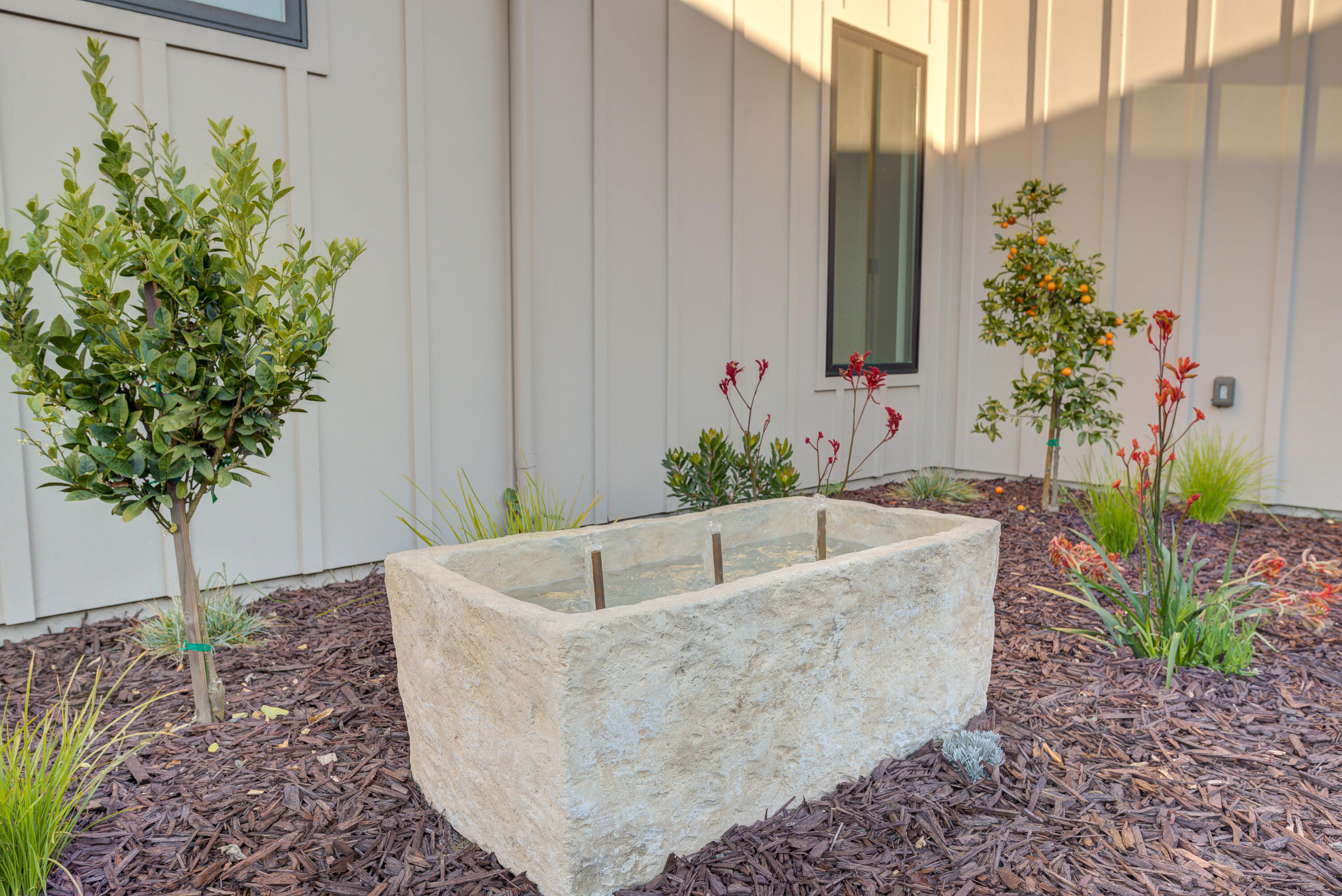 670 Santa Lucia Avenue