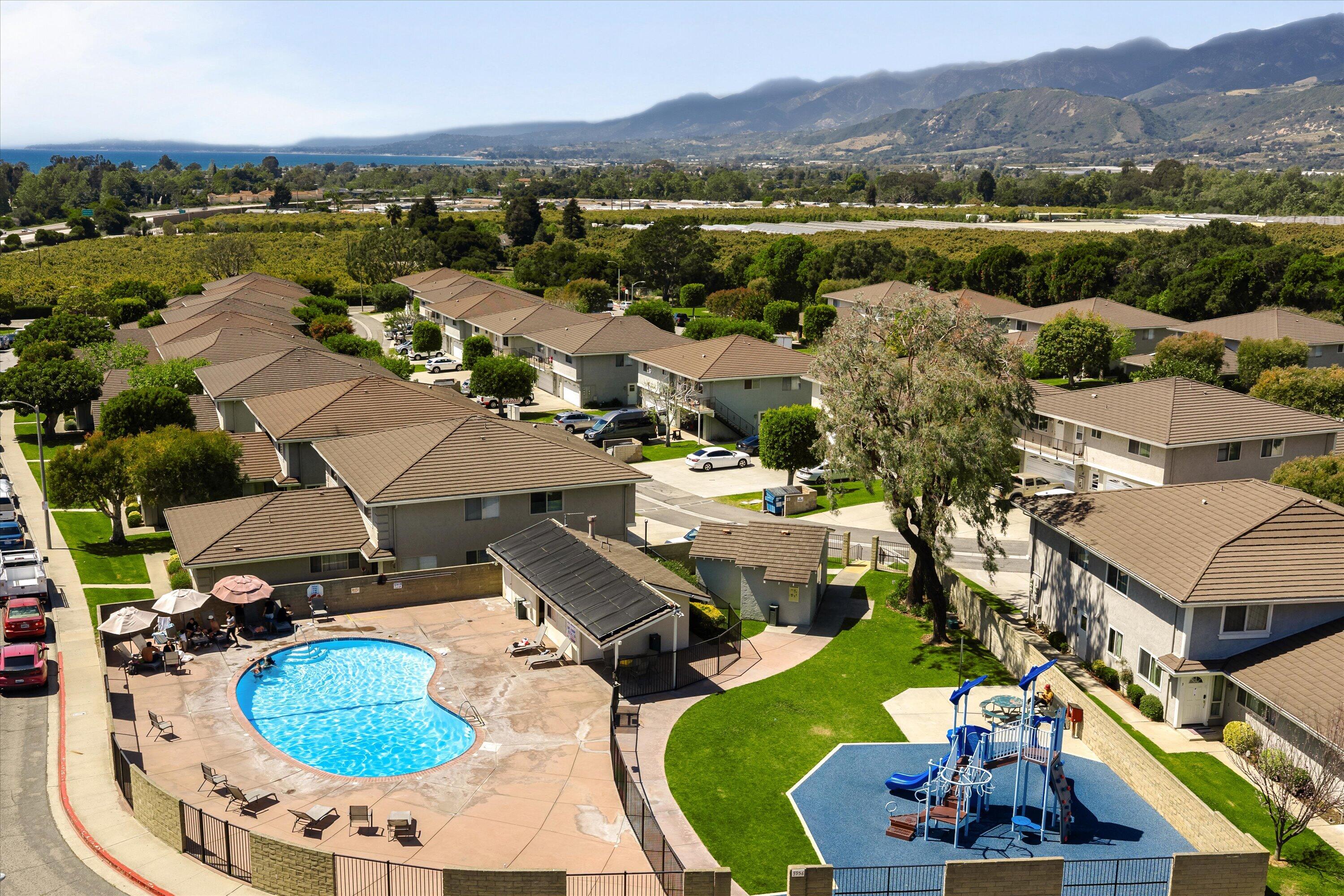 5931 Birch Street Apt 4