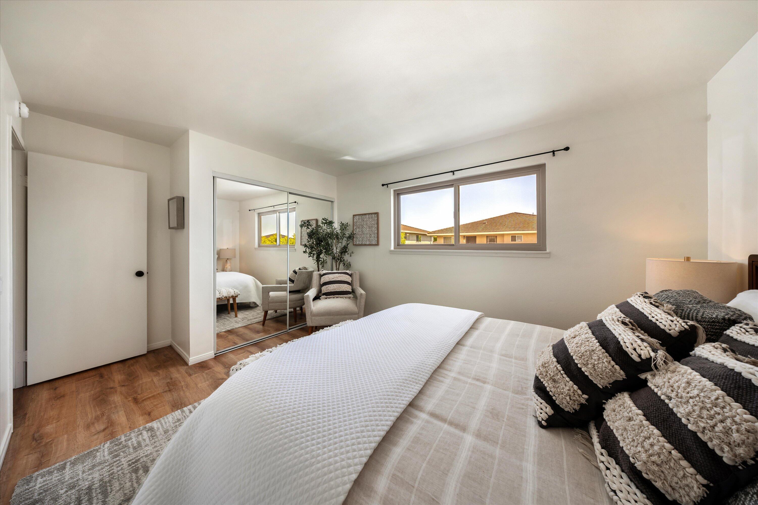 5931 Birch Street Apt 4