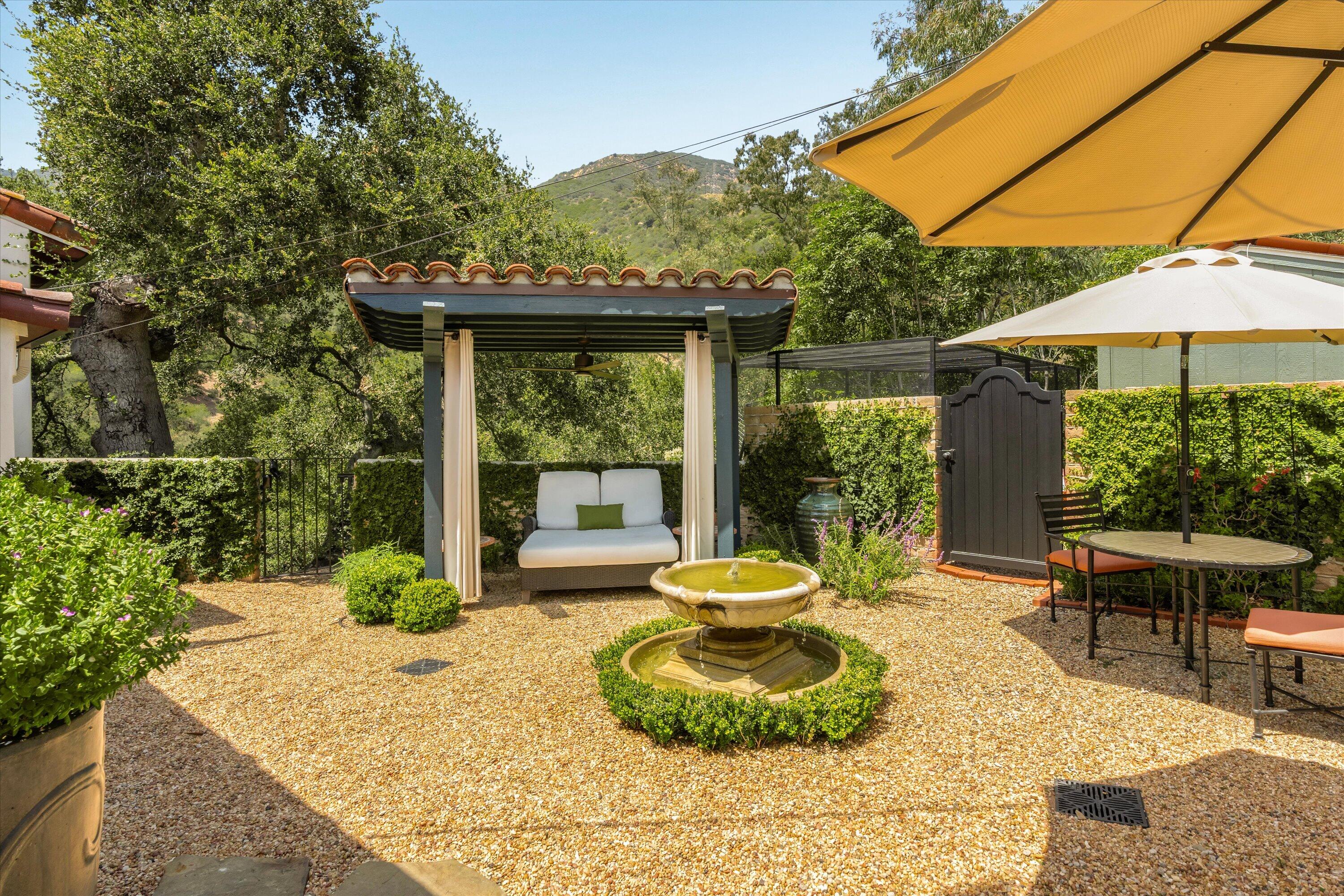 1025 Coyote Road