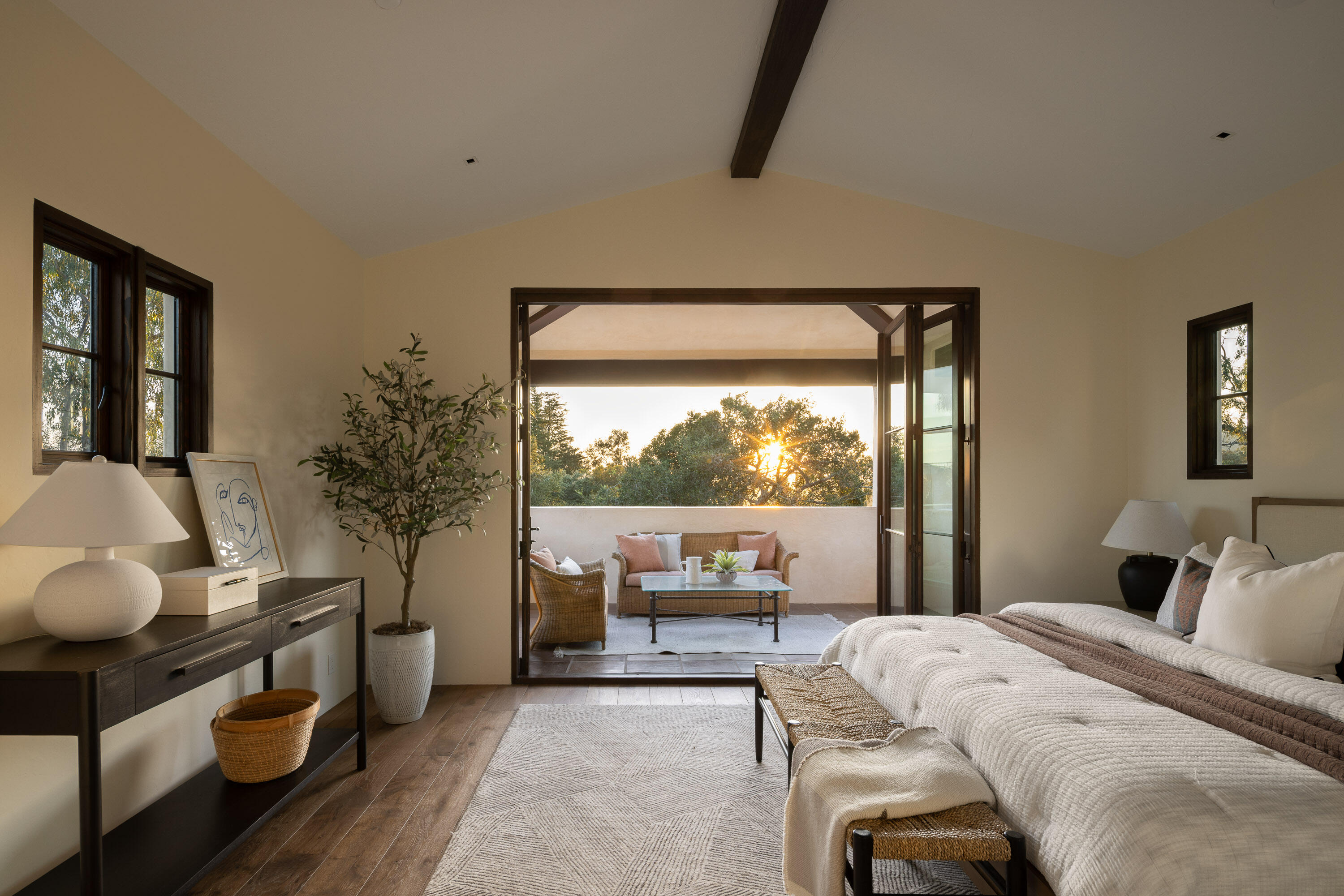 1035 Coyote Road