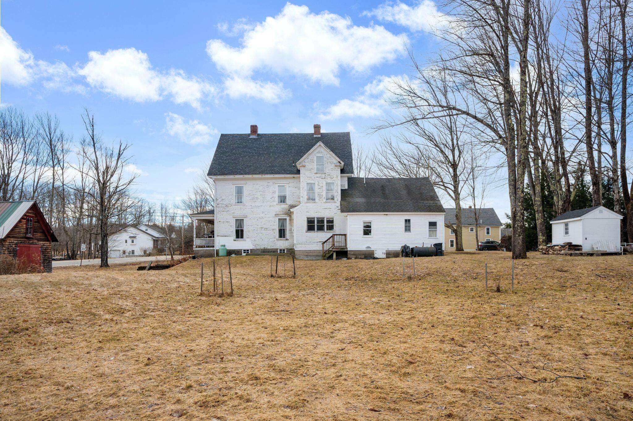 808 Mountain Road