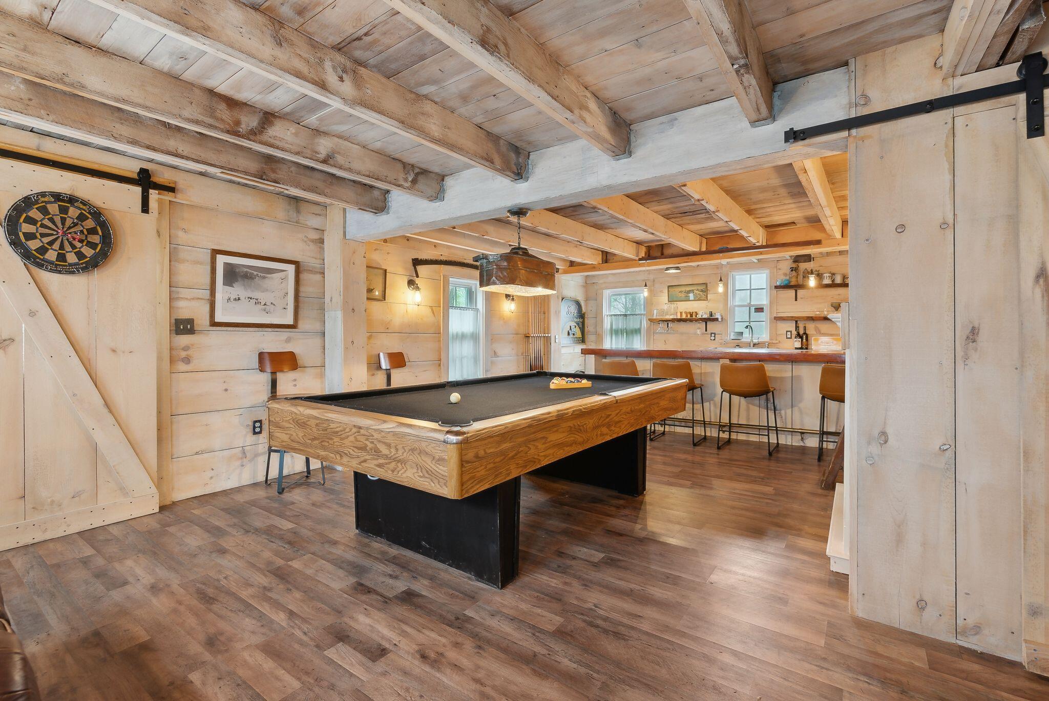 808 Mountain Road