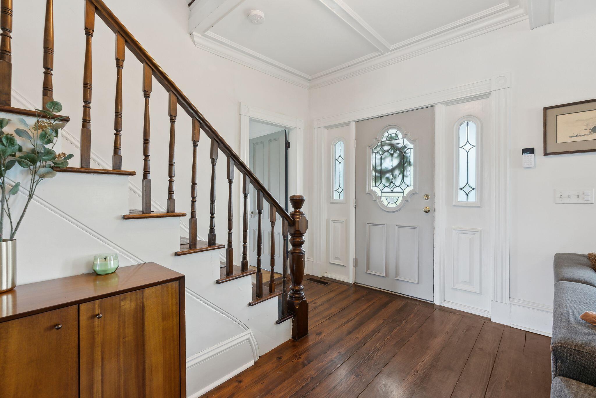 808 Mountain Road