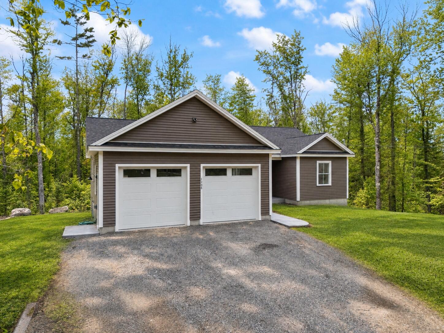 1508 Foxes Ridge Road
