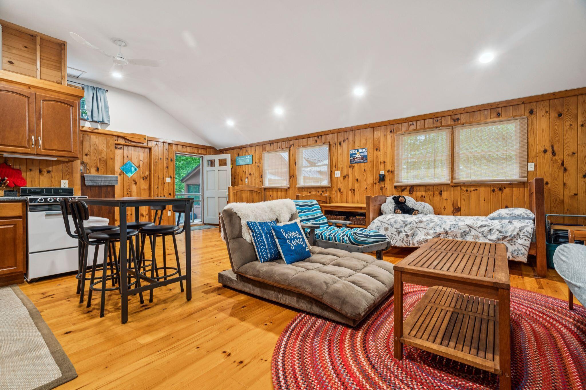 124 Hidden Lake Lane