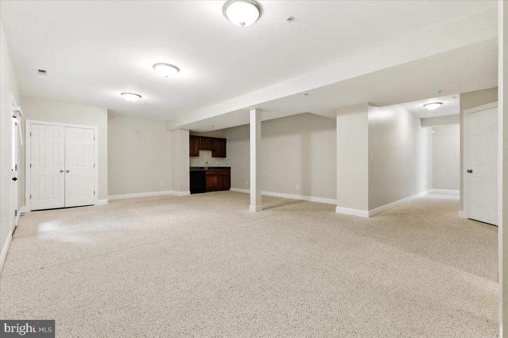 2631 ACADEMIC COURT
