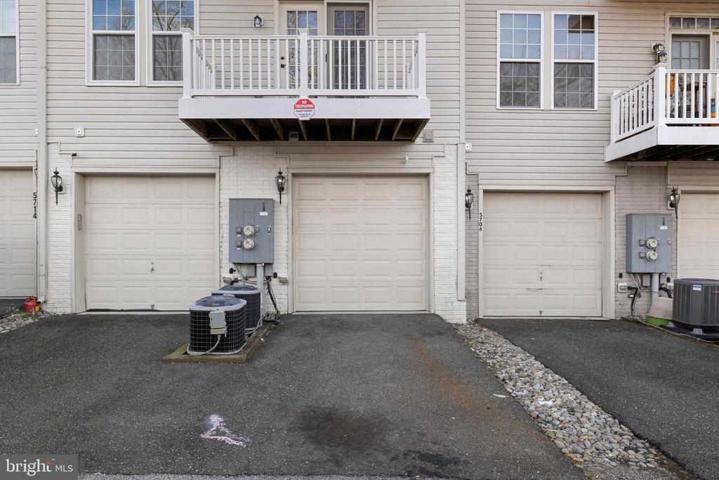 5708 Virginia Ln #5