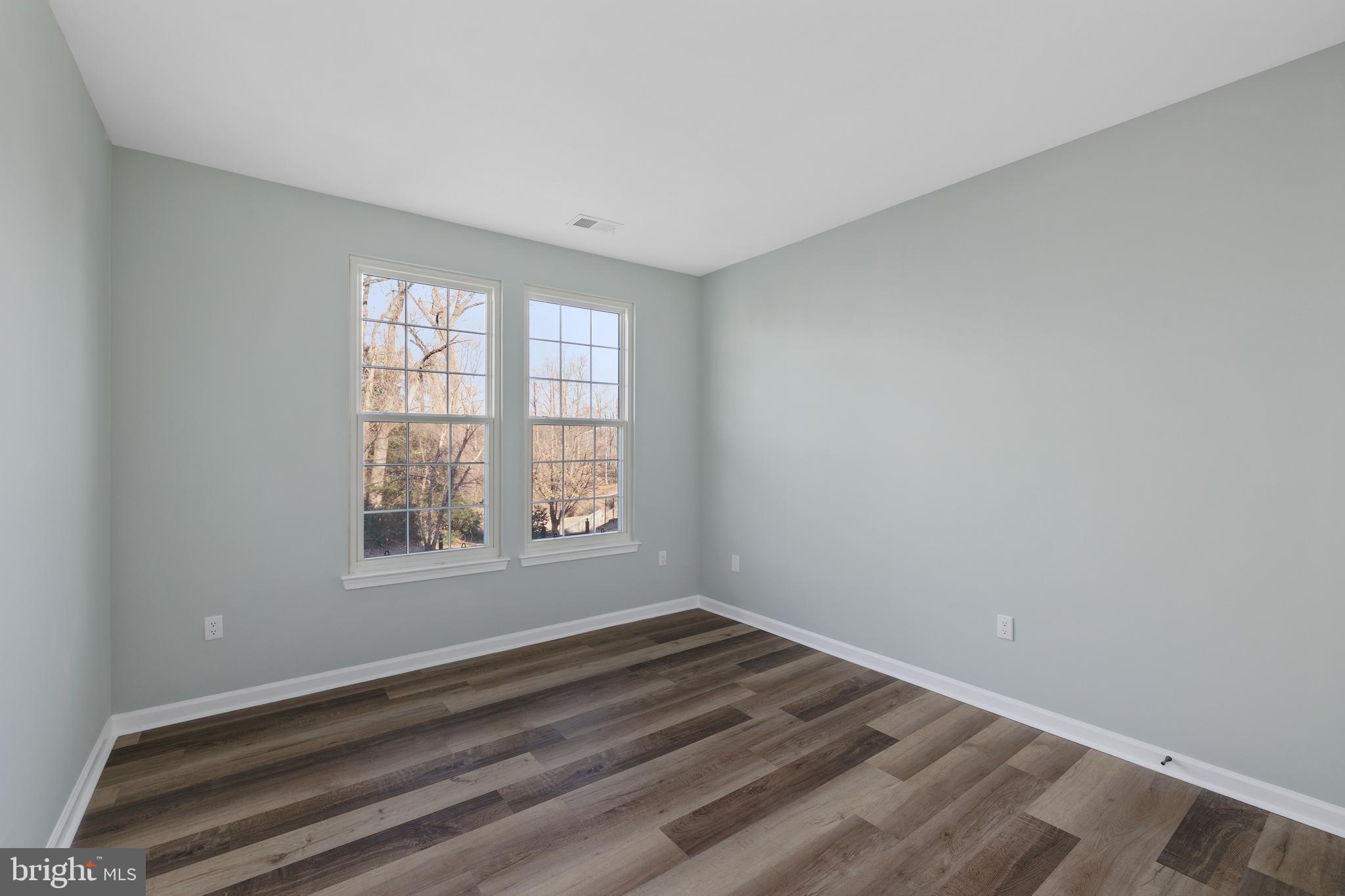 5708 Virginia Ln #5