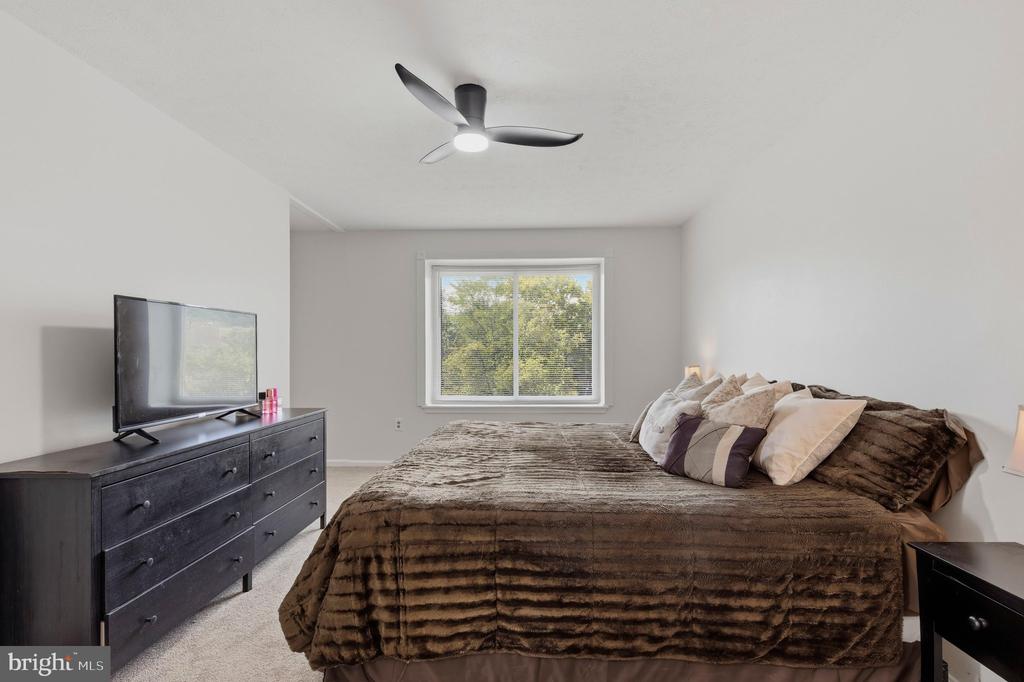 15830 DEER CREEK COURT