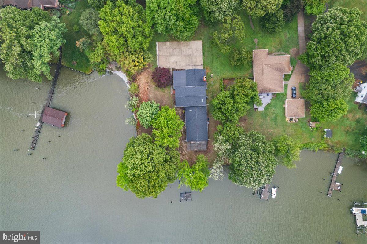 405 Cove Rd