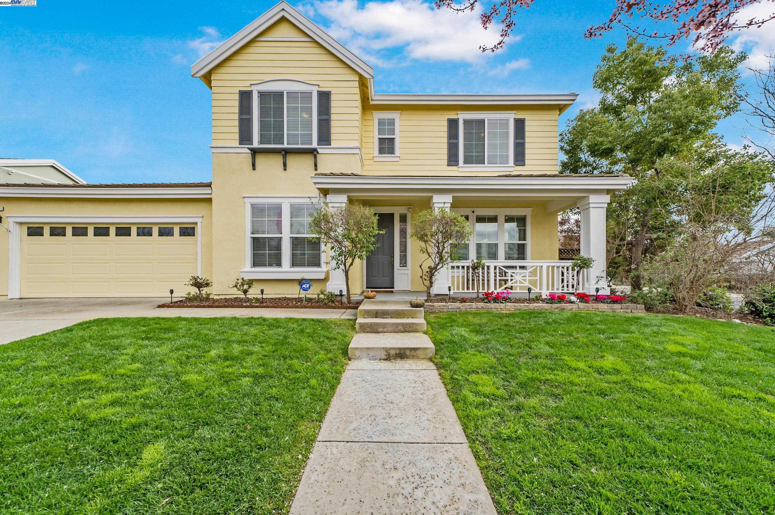 1101 Lexington Way
