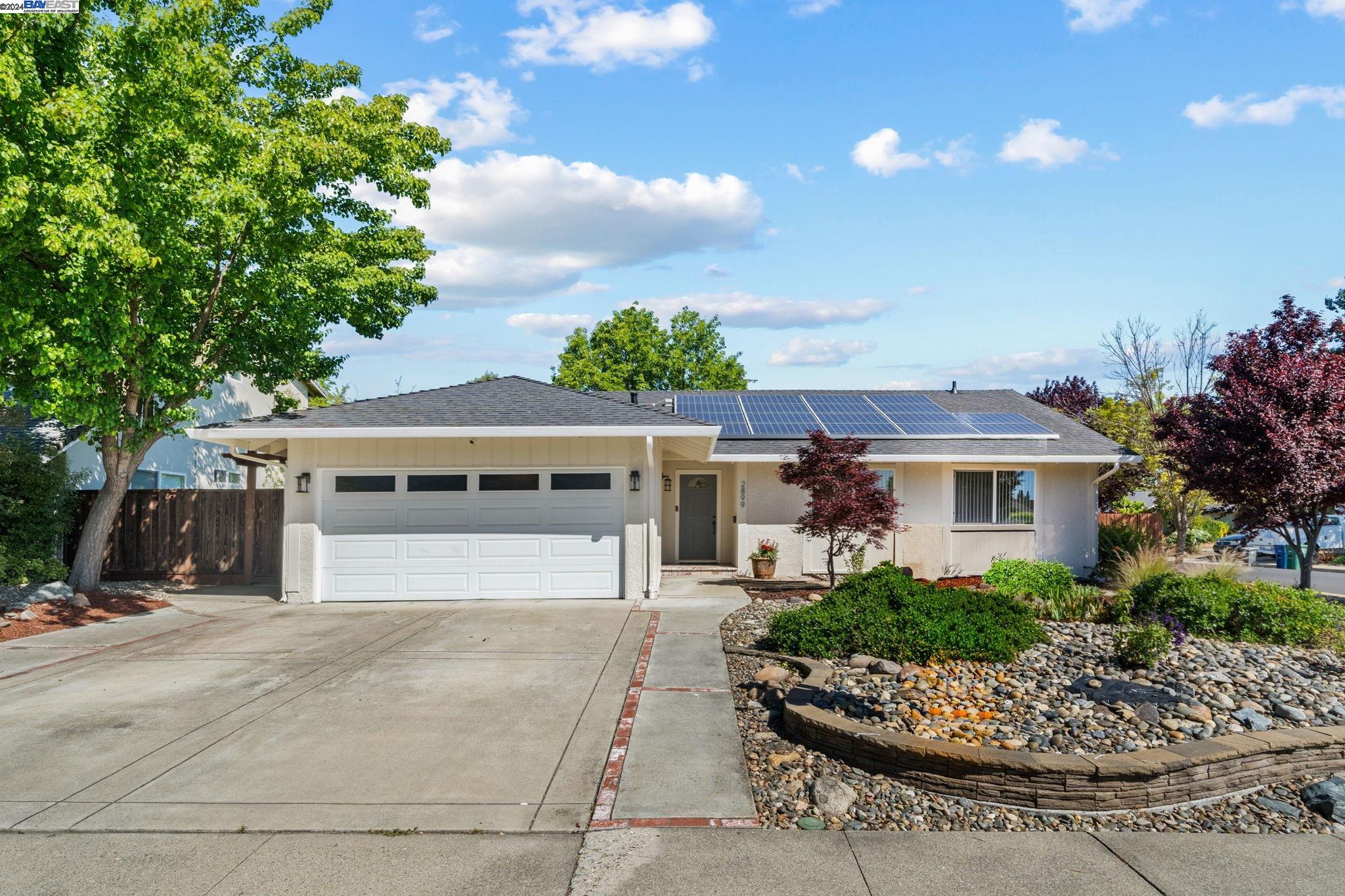 2899 Westchester Dr