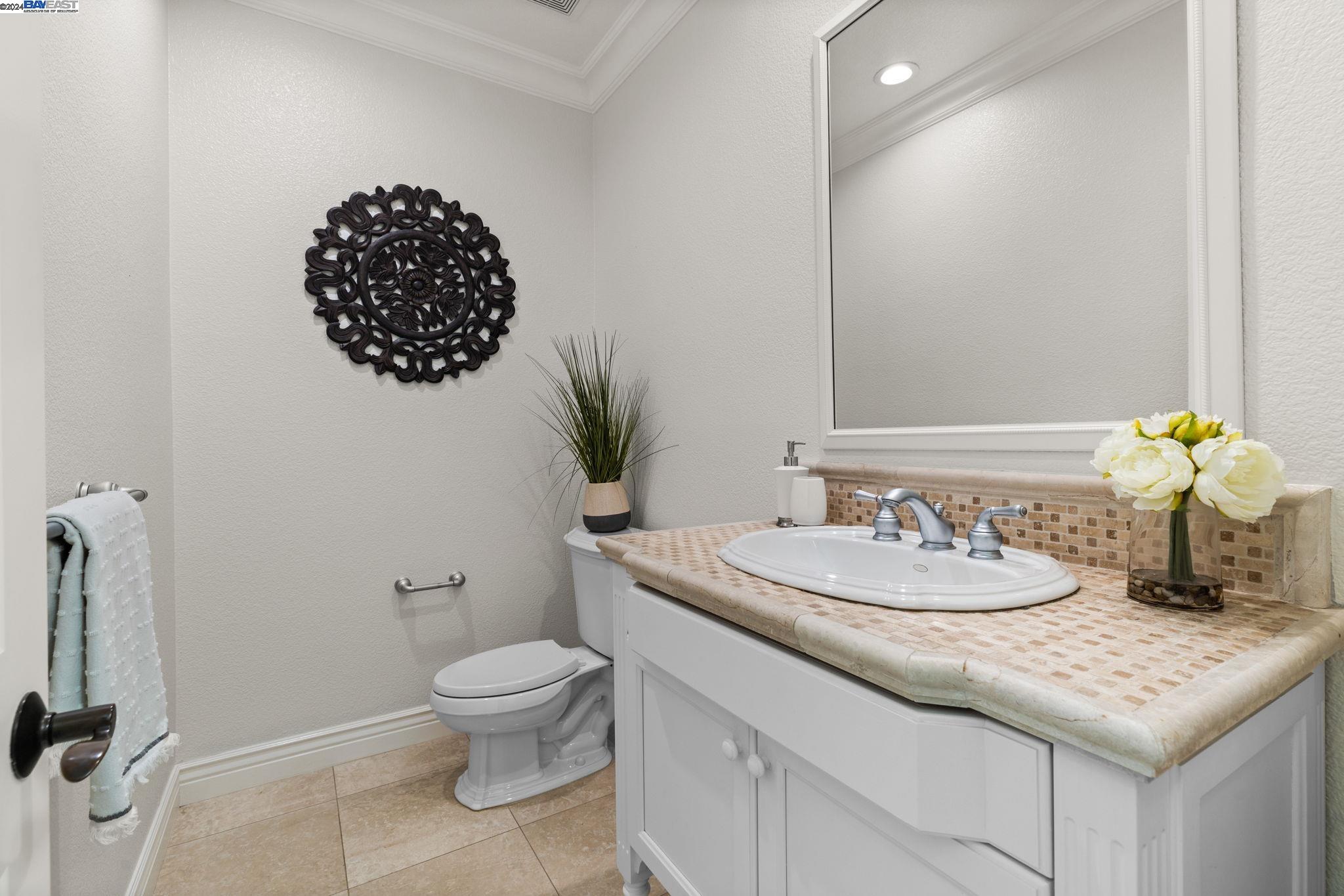 3041 Danielle Ln