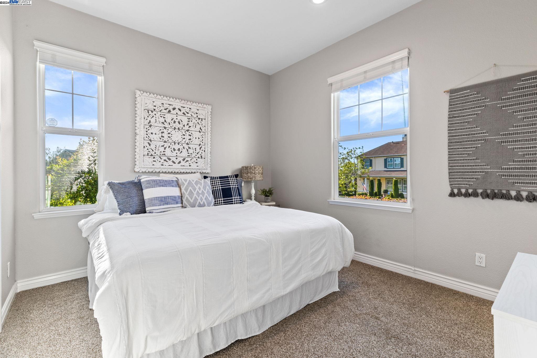 3041 Danielle Ln