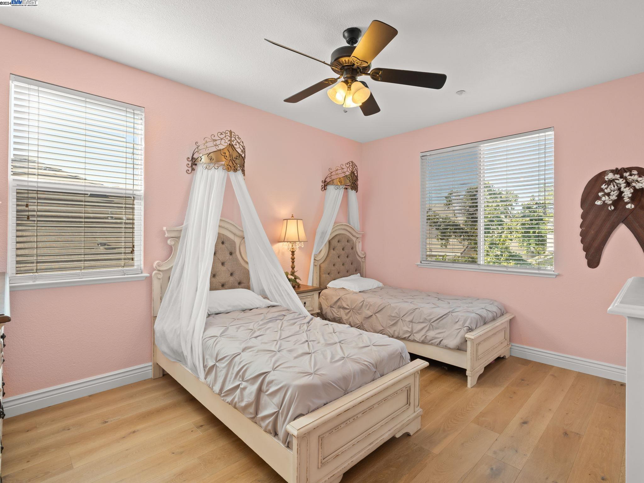 2853 Gardenside Ct