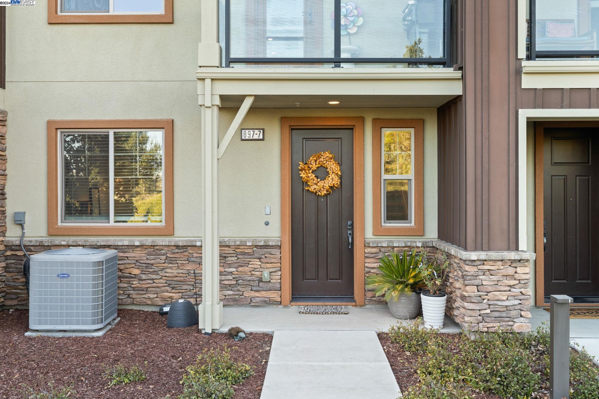 897 Tranquility Cir # 7