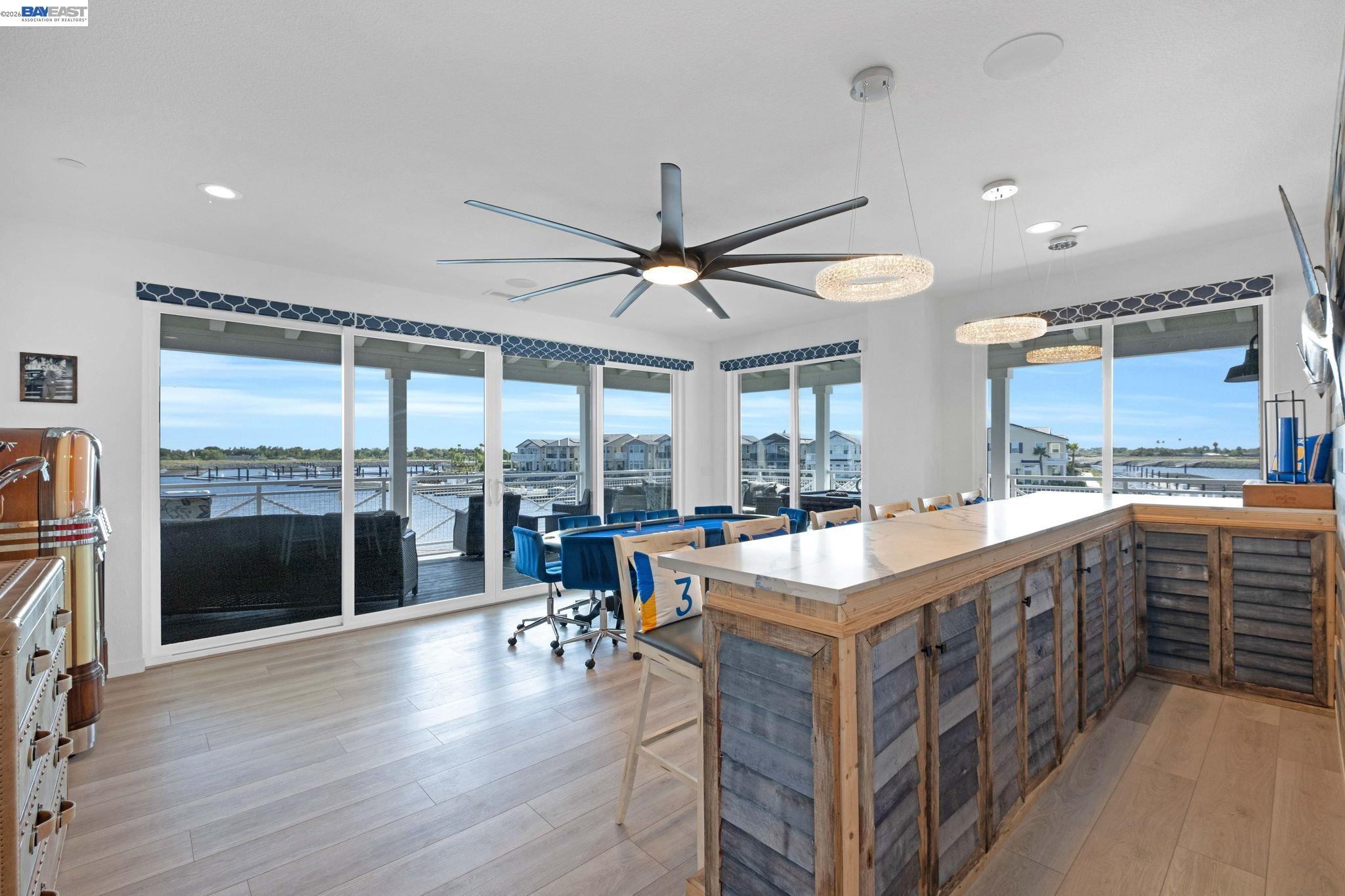 183 Seagate Pl