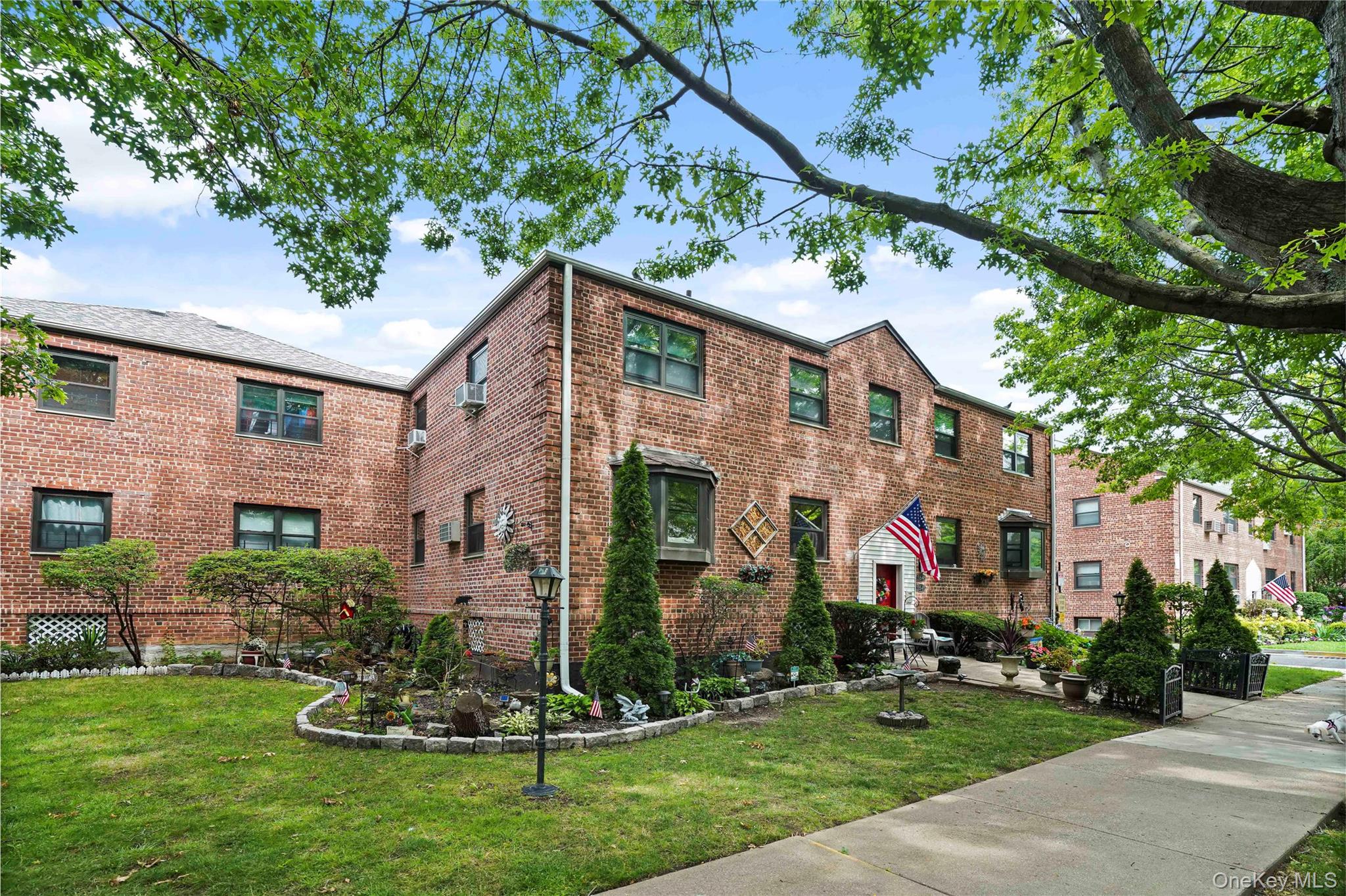 155-45 81st Street Unit: 18