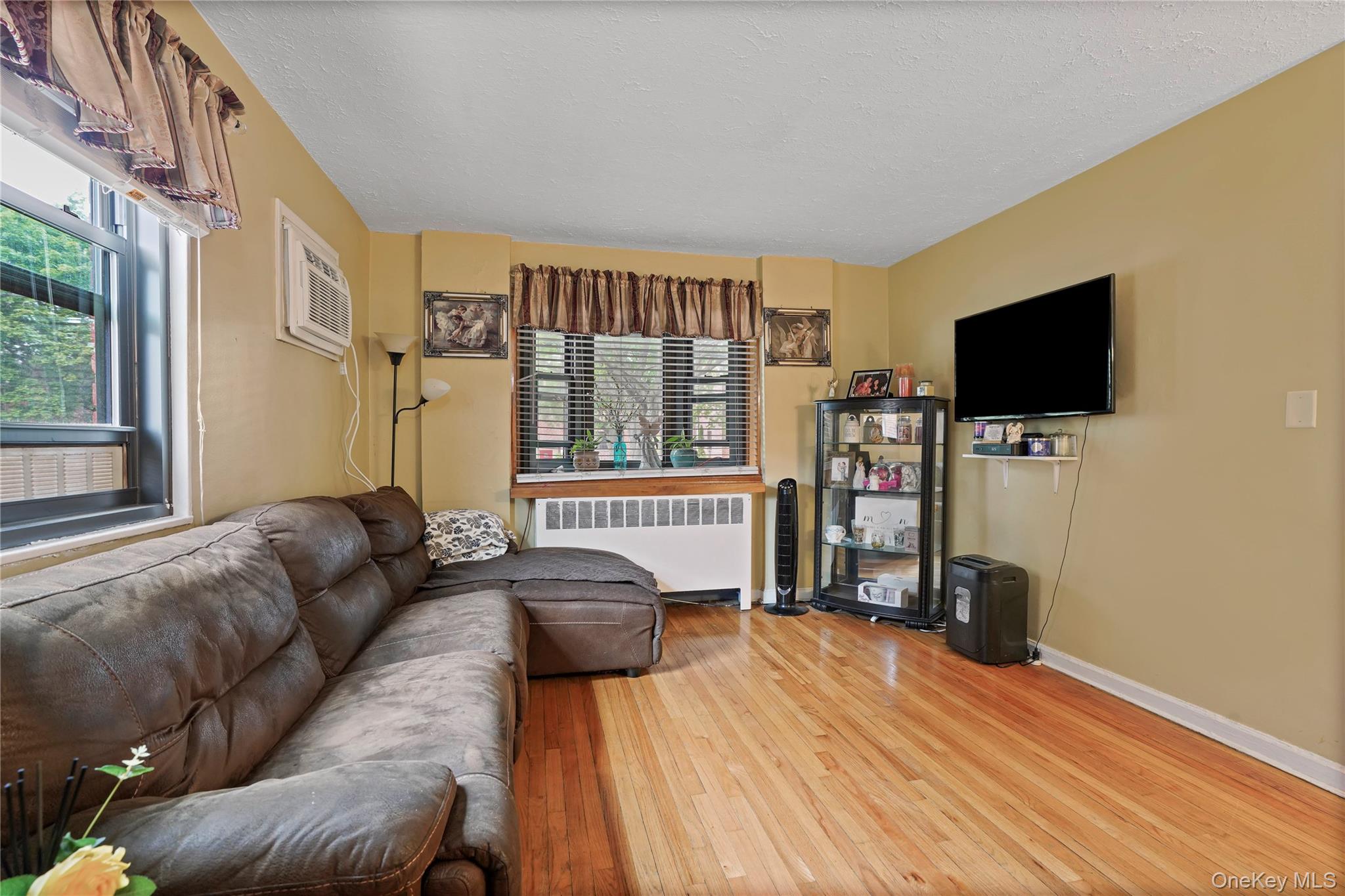 155-45 81st Street Unit: 18