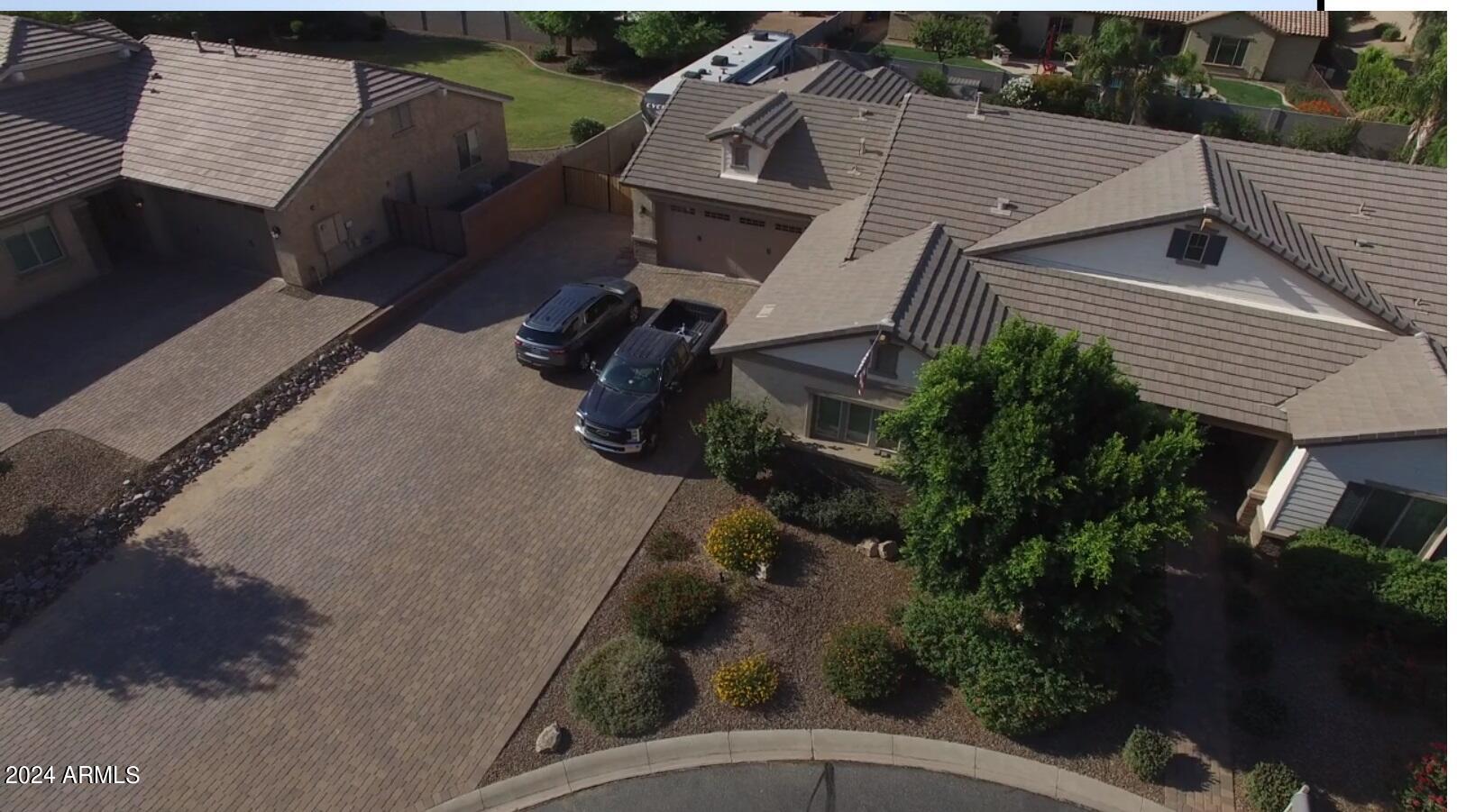 21913 E MUNOZ Court