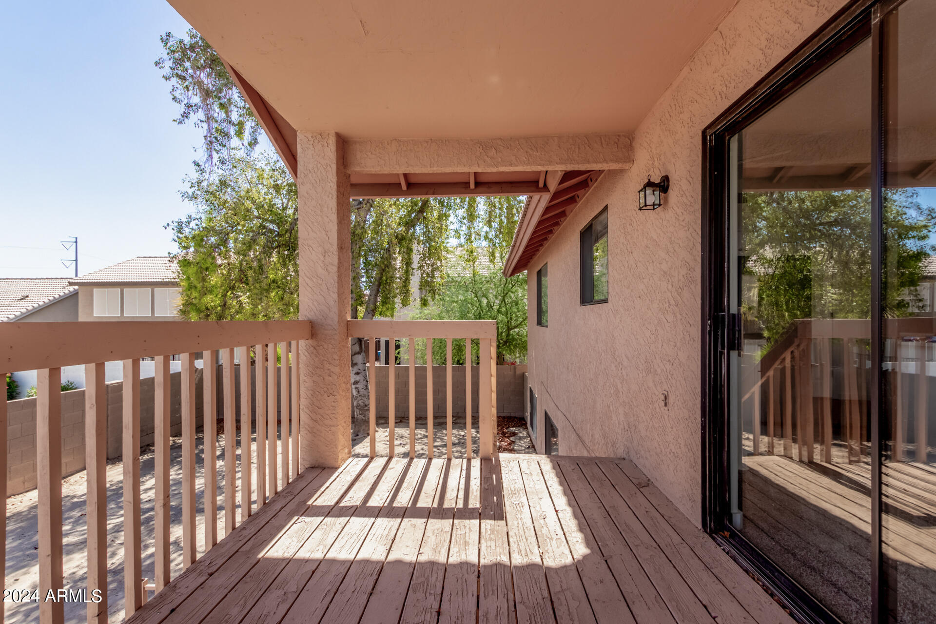 2841 E LIBERTY Lane