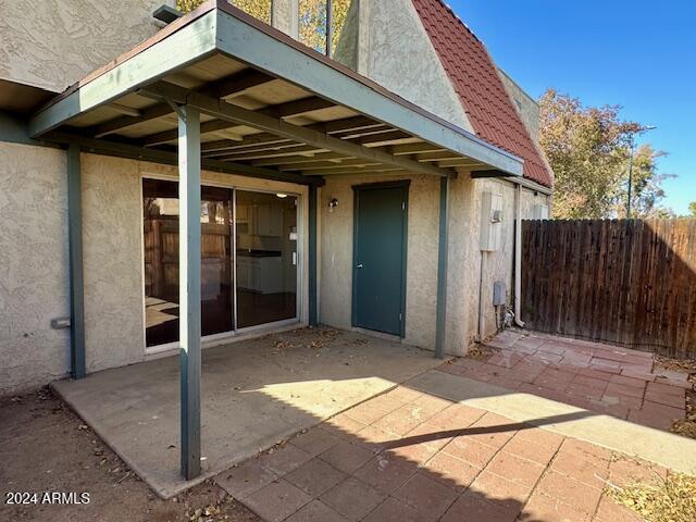 5951 W Golden Lane