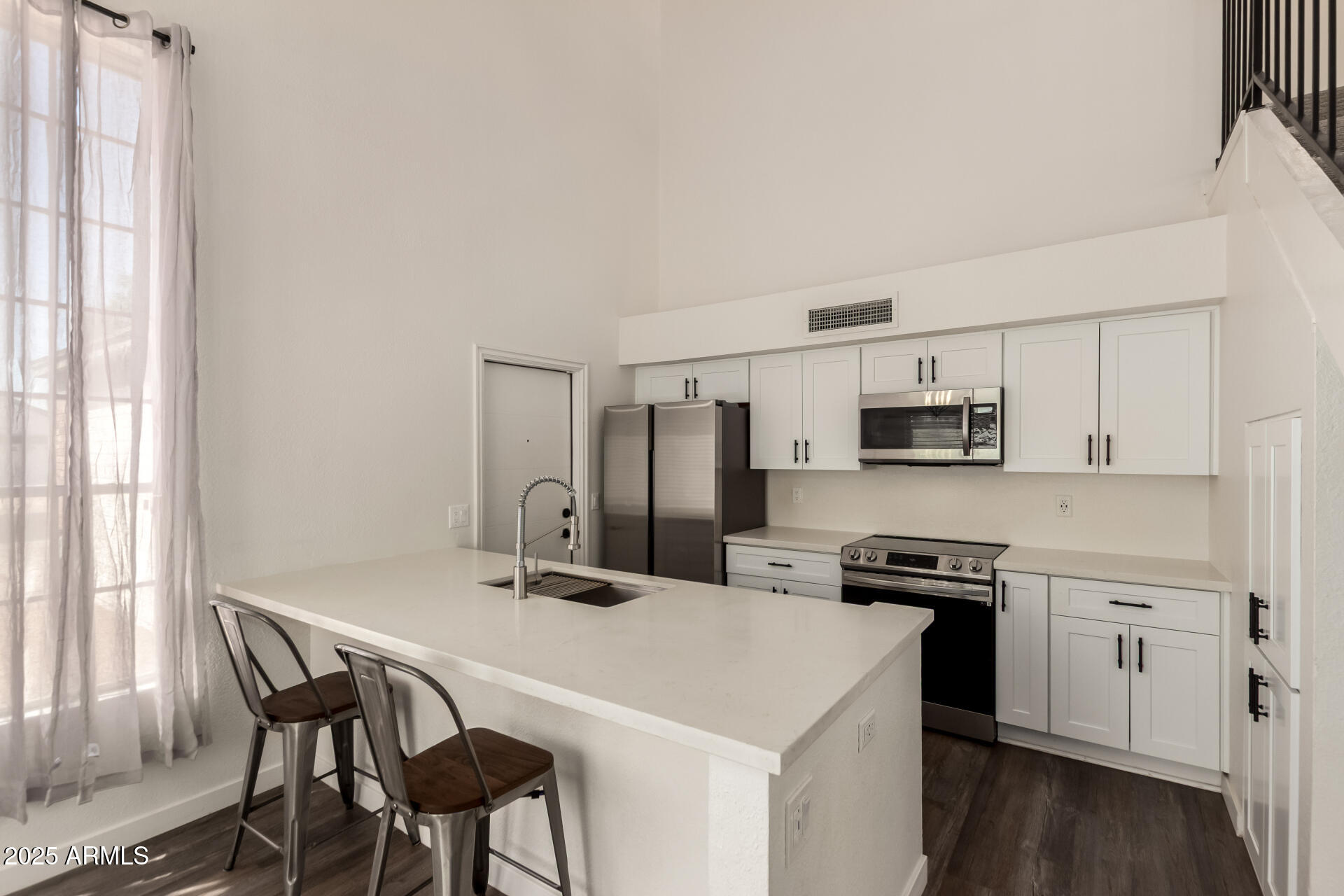 830 E Gila Lane