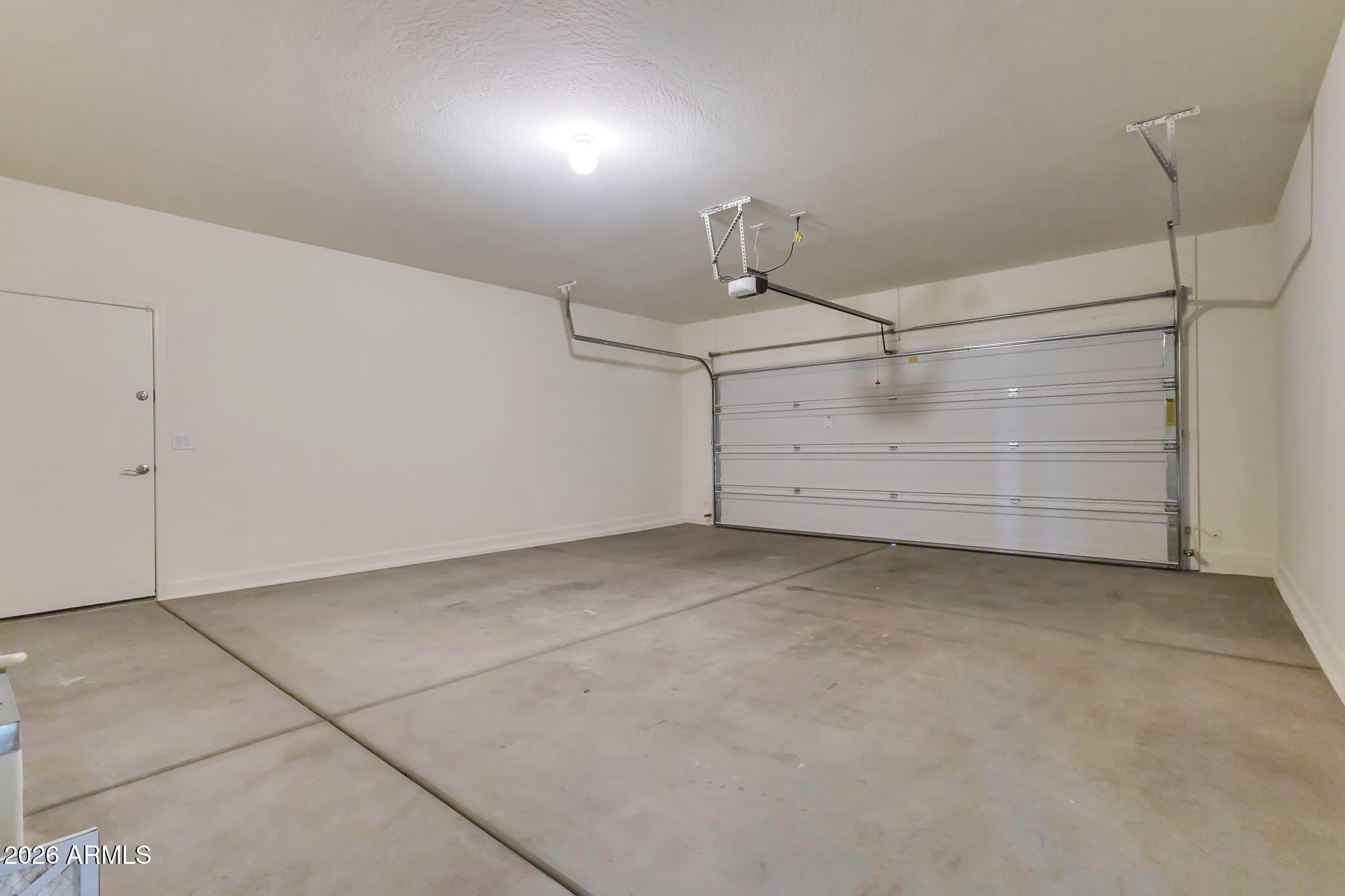41113 W CURTIS Lane
