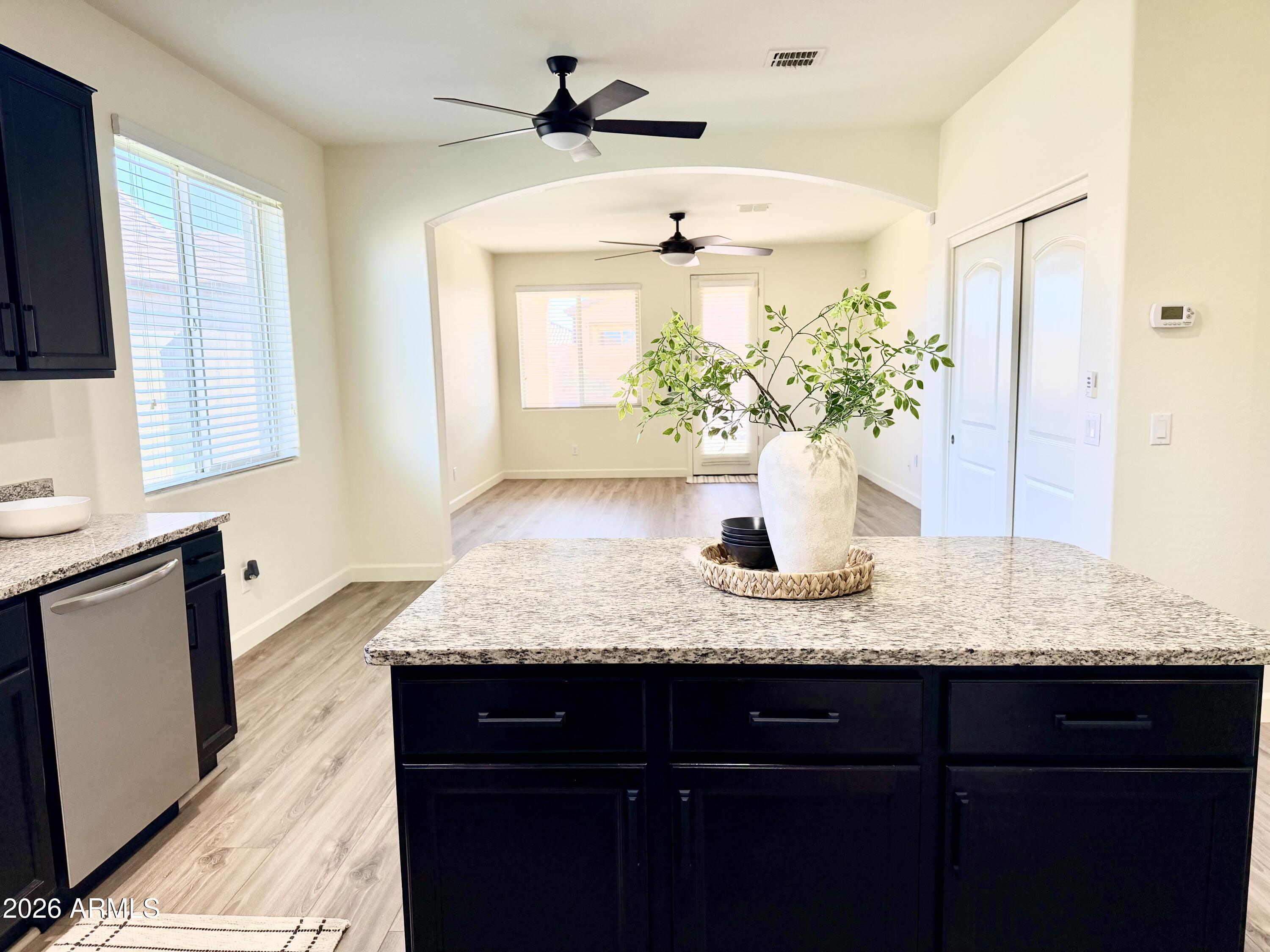 41113 W CURTIS Lane
