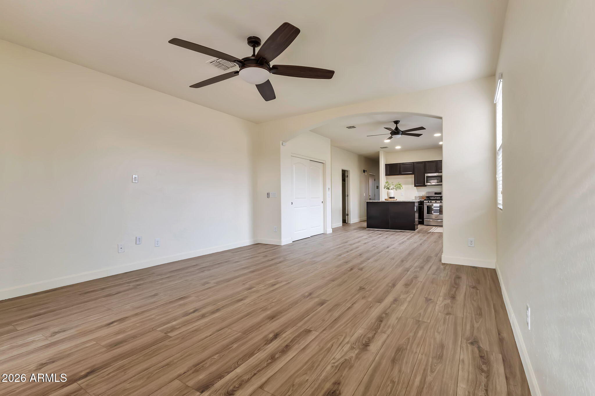 41113 W CURTIS Lane