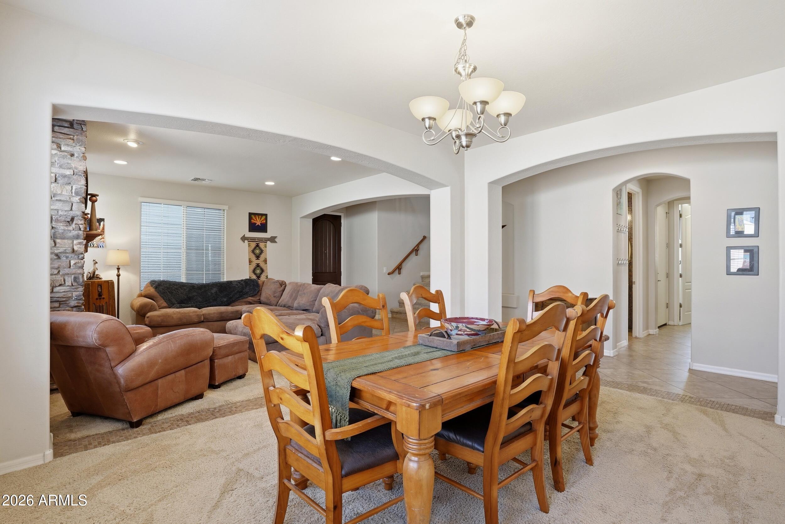 1917 E AZALEA Court