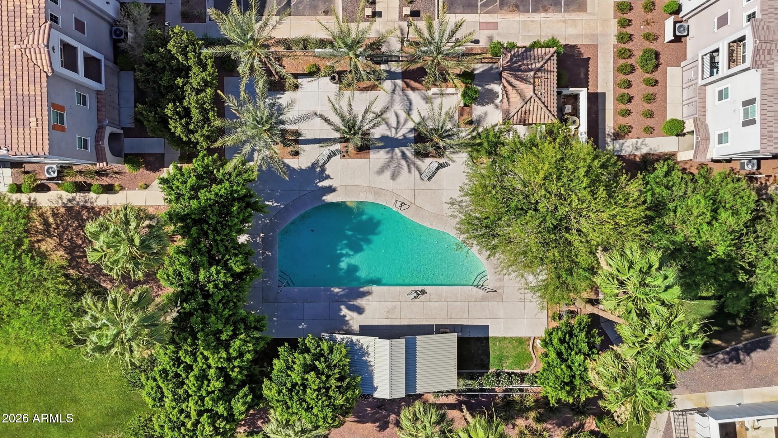 2357 E HIDALGO Avenue