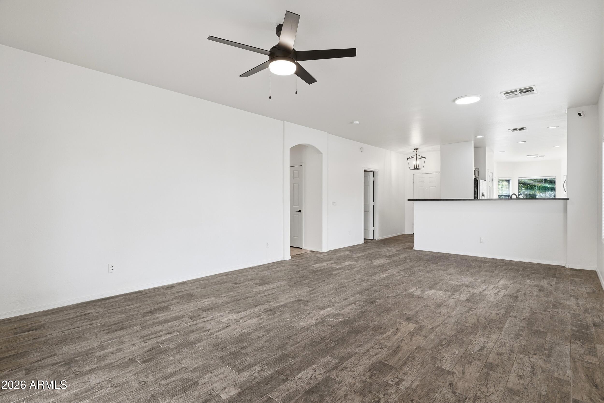 334 W RIO Drive