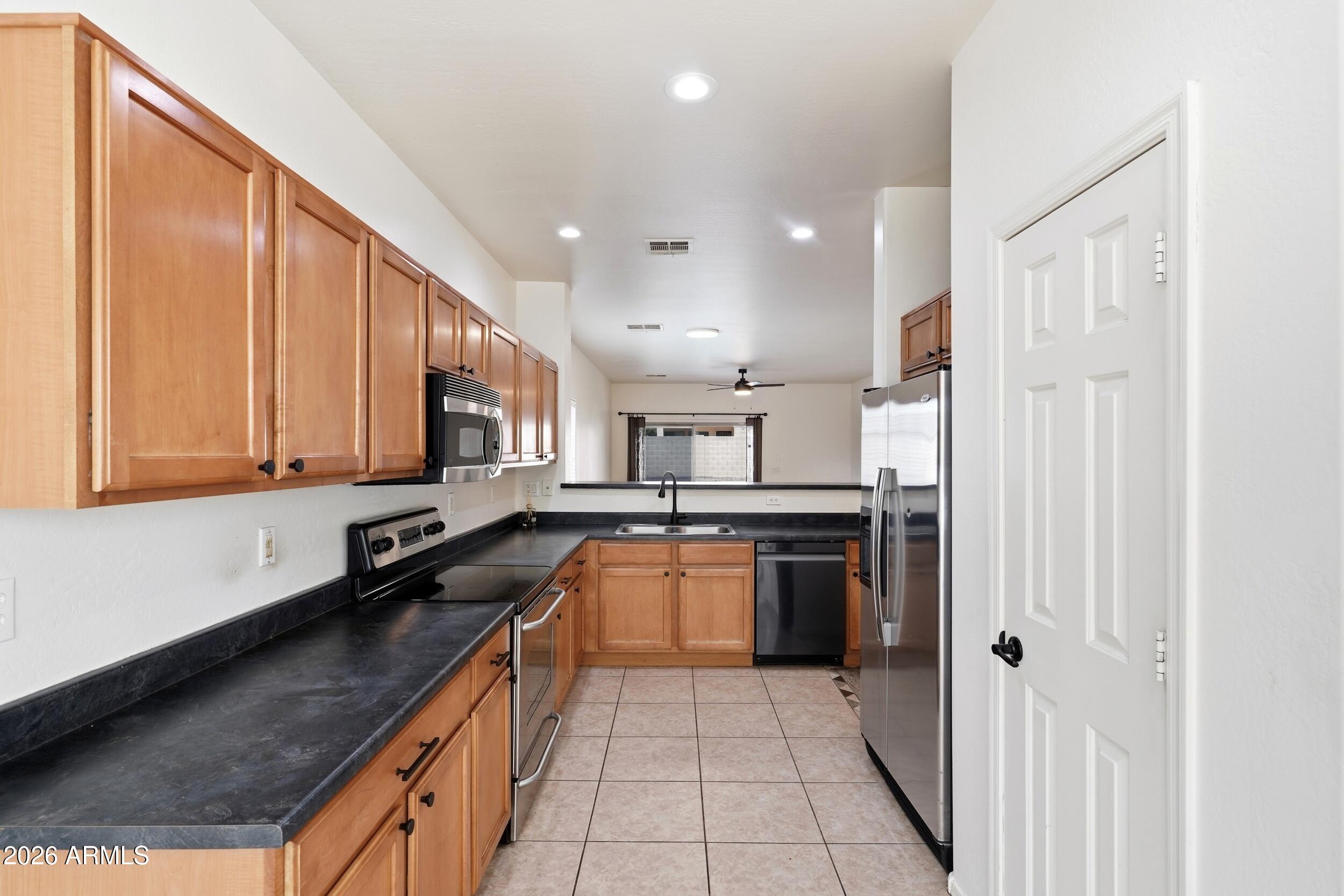 334 W RIO Drive