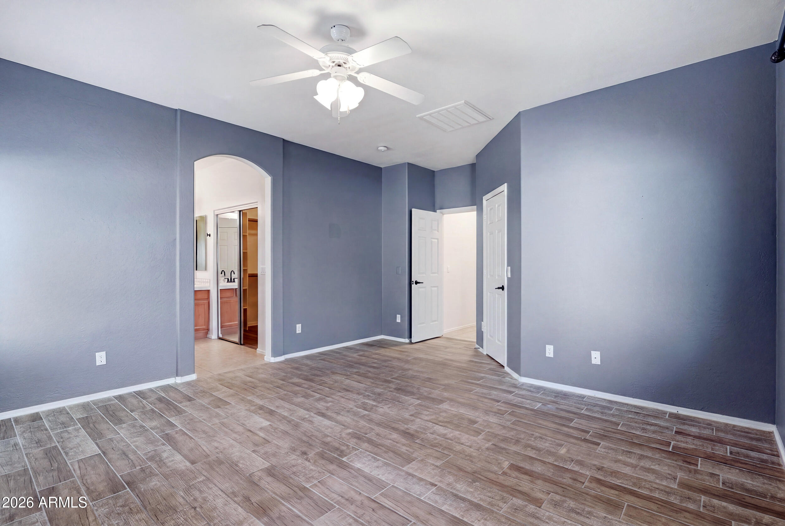 334 W RIO Drive