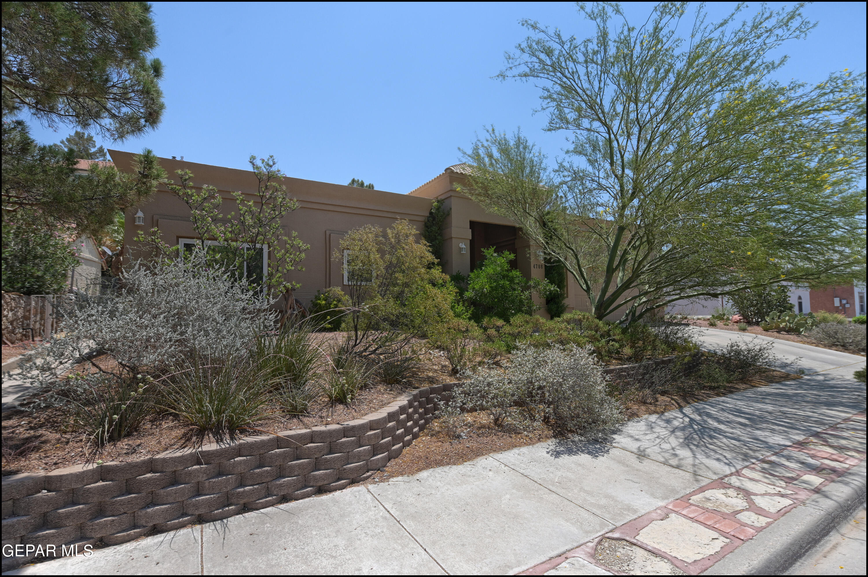 4708 SIR GARETH Drive