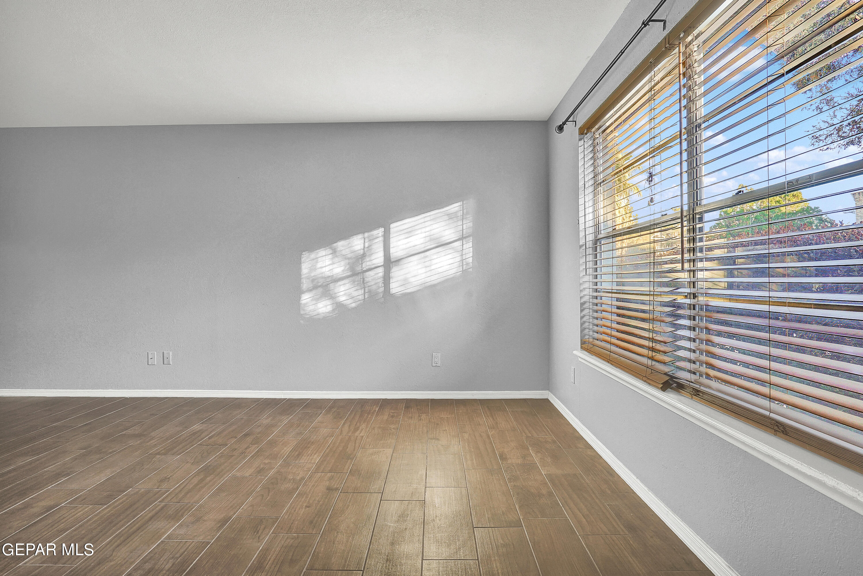 6700 ESCONDIDO Drive, F8