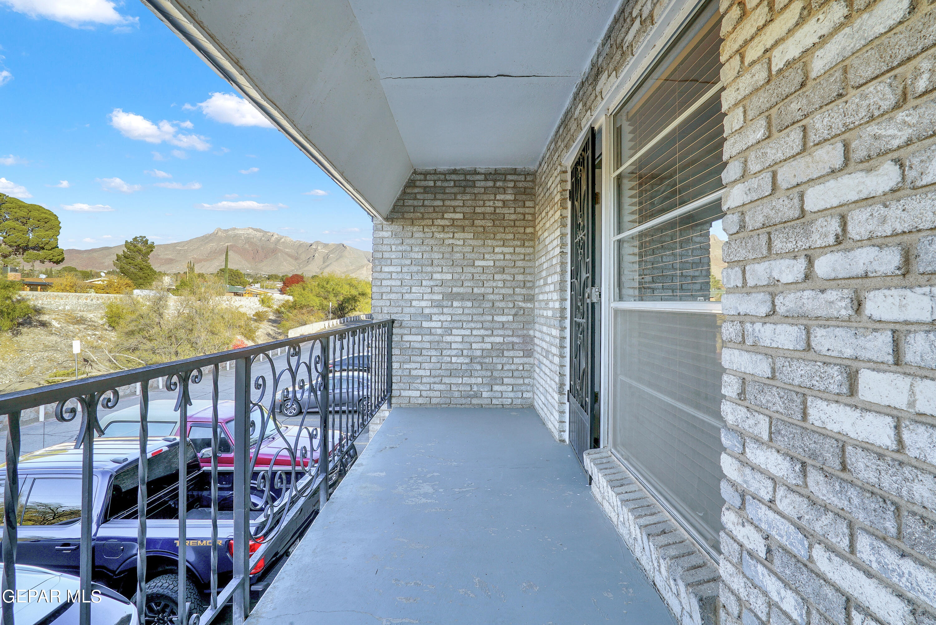6700 ESCONDIDO Drive, F8