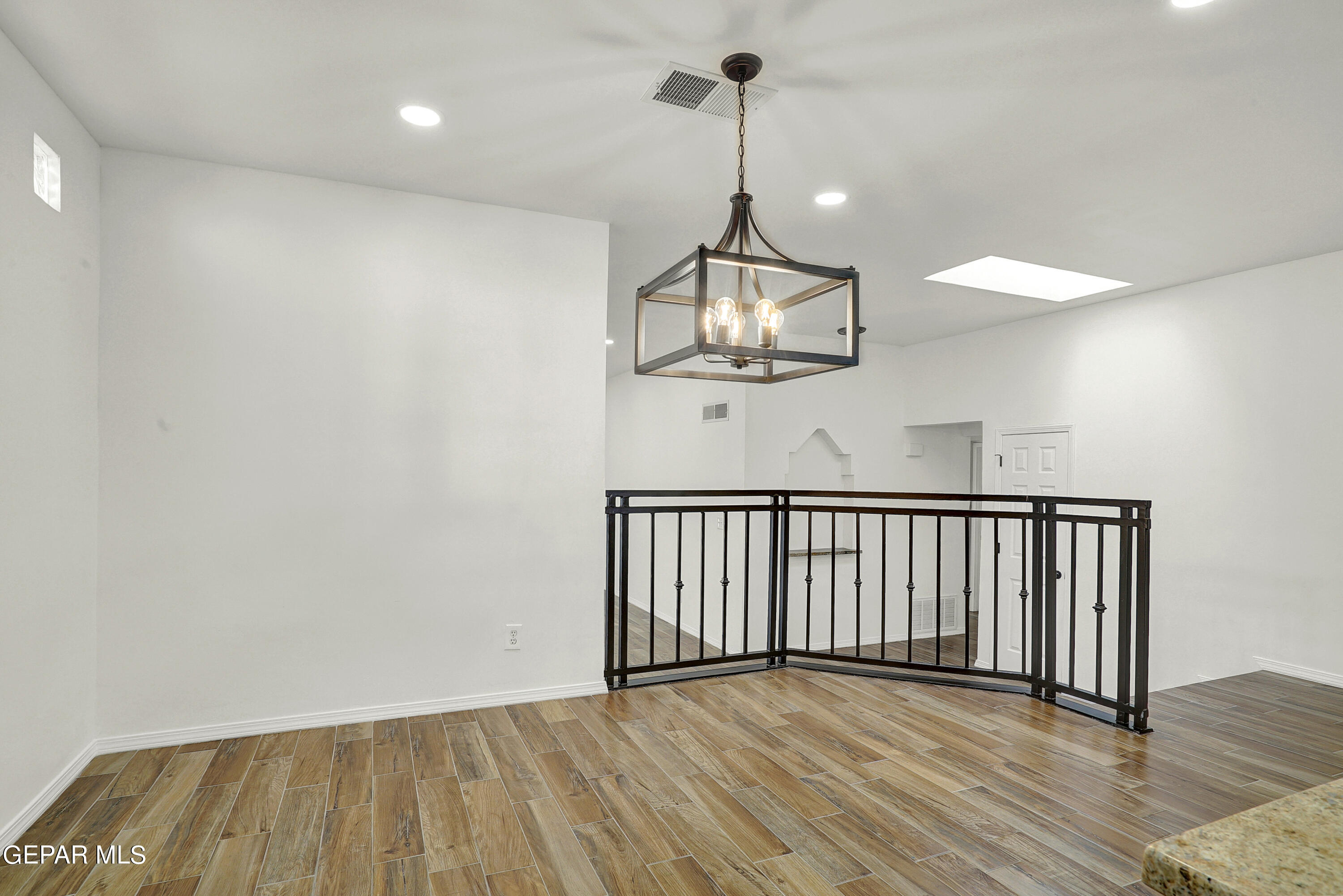 7114 DESERT JEWEL Drive