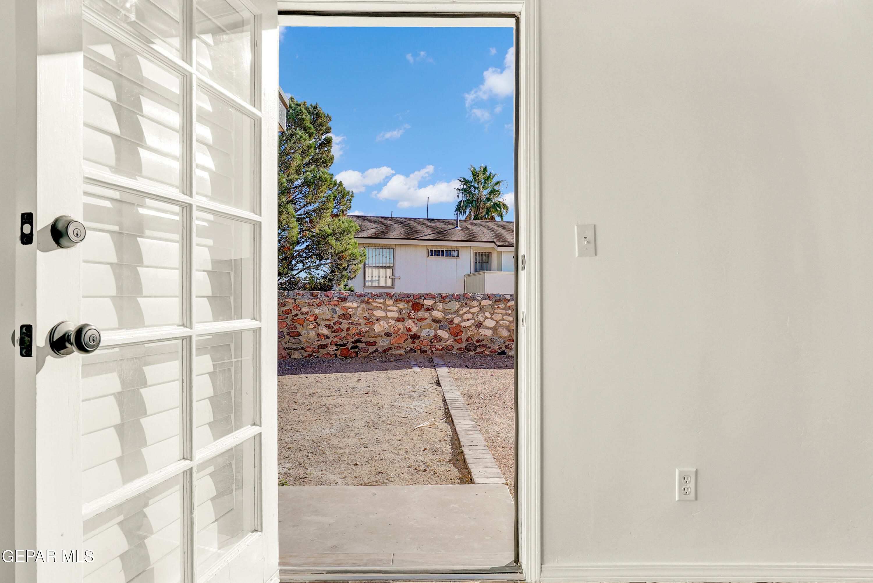7114 DESERT JEWEL Drive