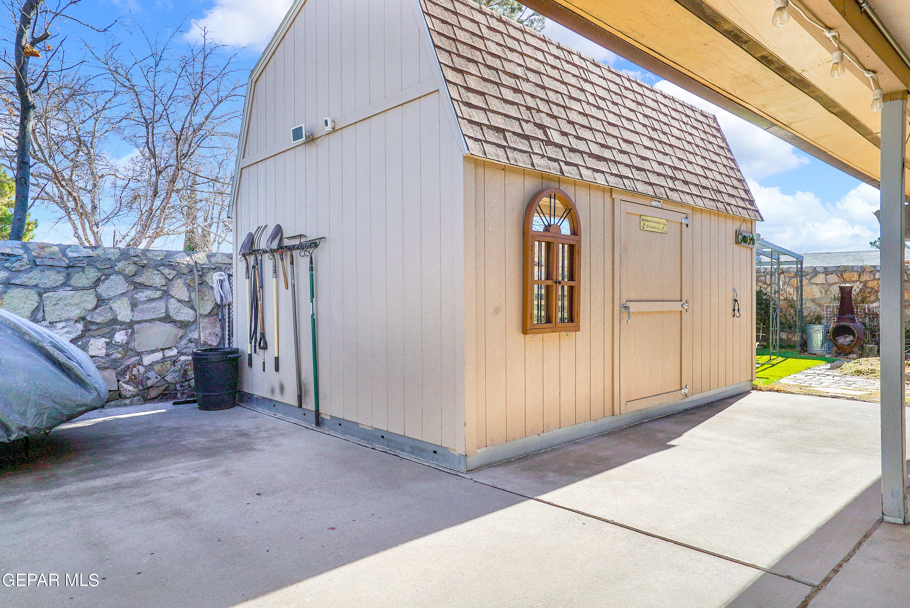 11364 BEACH FRONT Drive, A & B