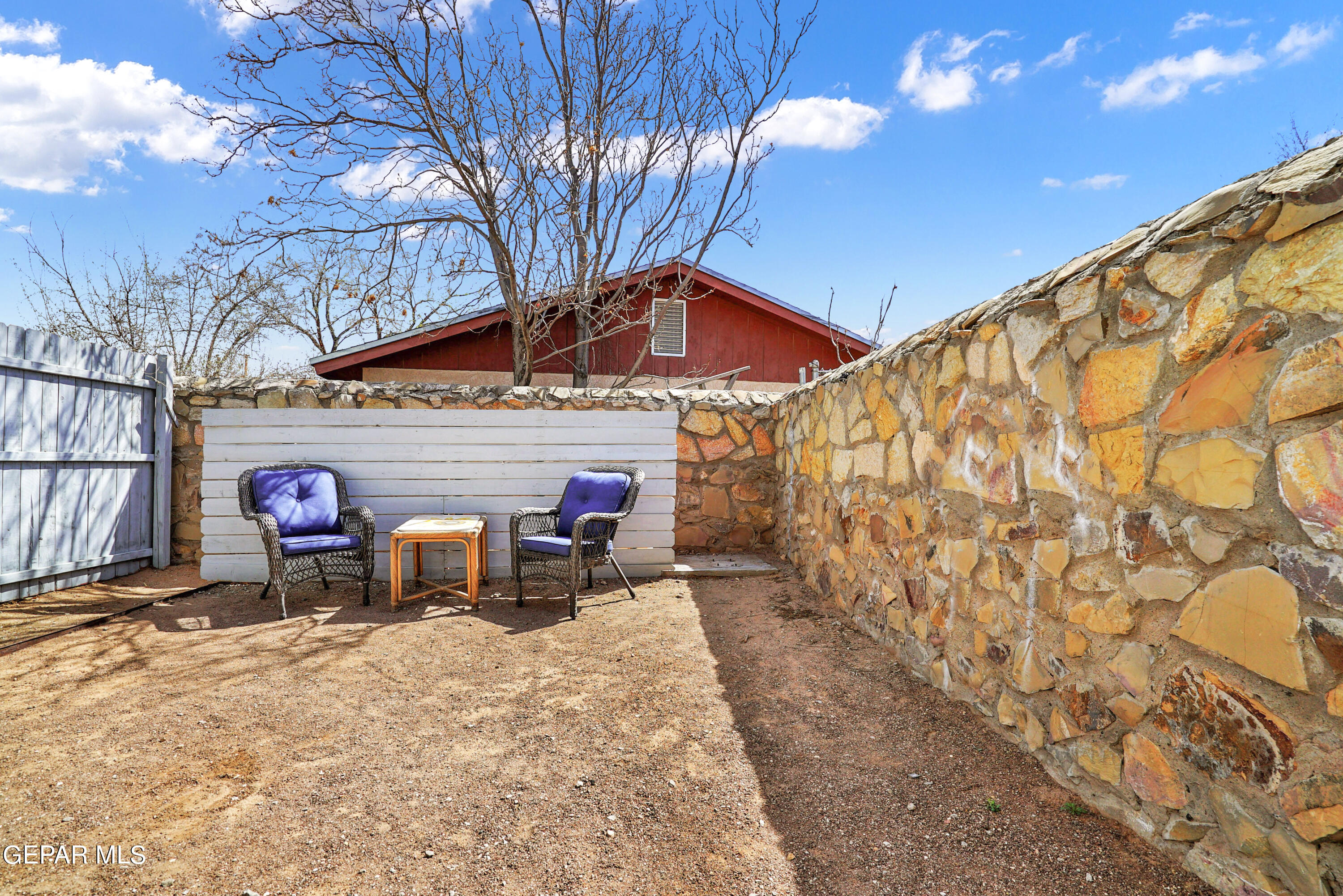11364 BEACH FRONT Drive, A & B
